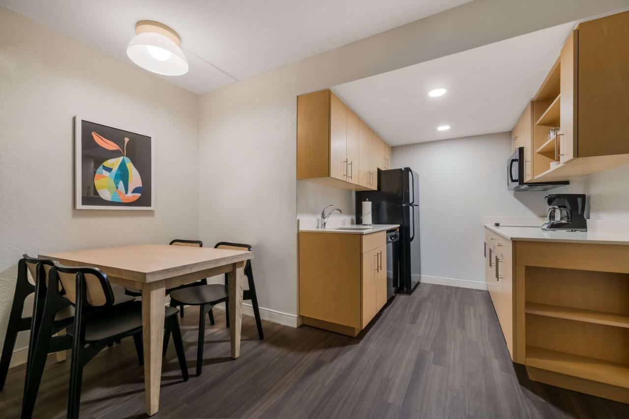 Williamsburg Sonesta Es Suites Orlando International Drive מראה חיצוני תמונה