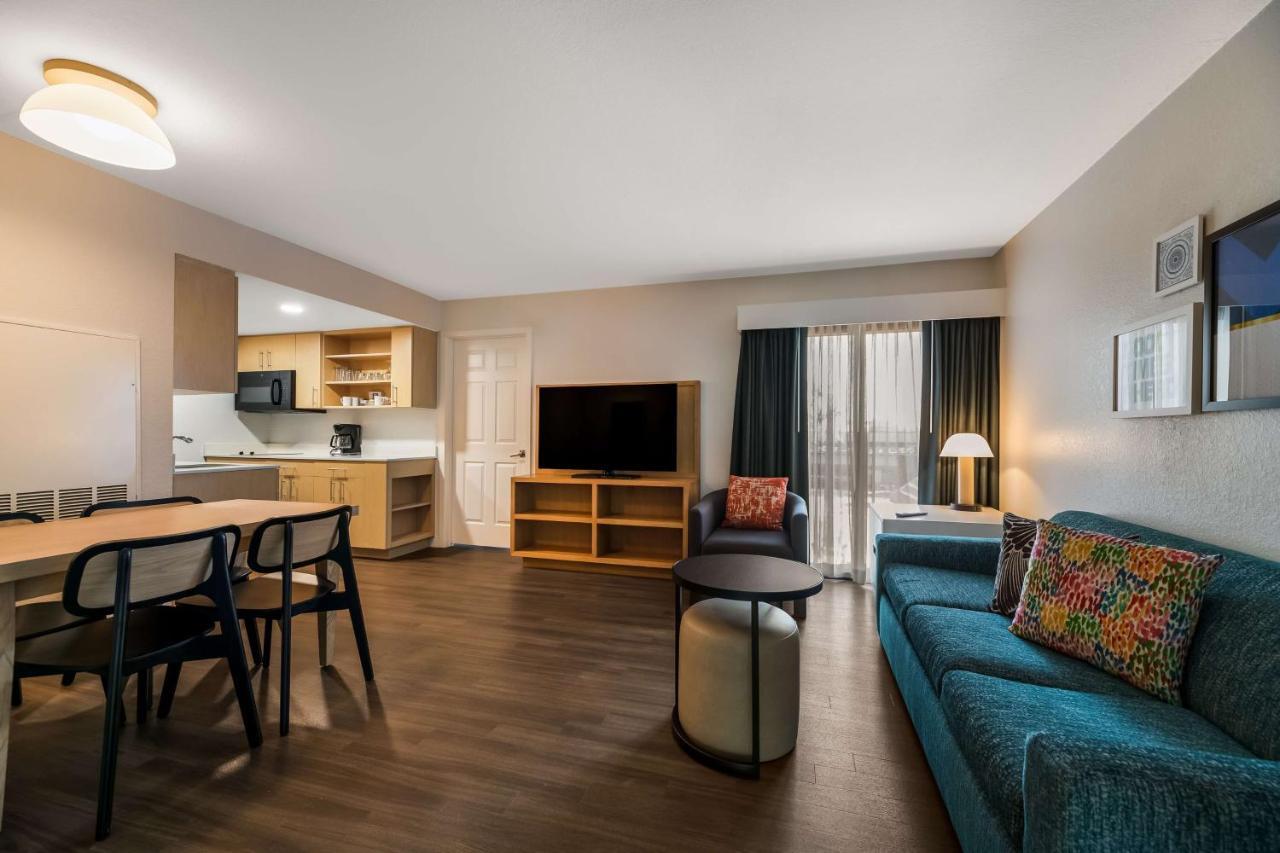 Williamsburg Sonesta Es Suites Orlando International Drive מראה חיצוני תמונה
